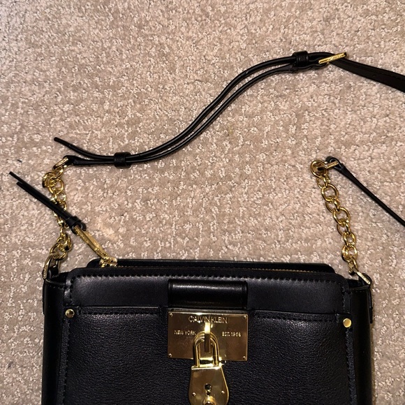 Calvin Klein Camille Organizational Daytona Crossbody - Picture 6 of 8